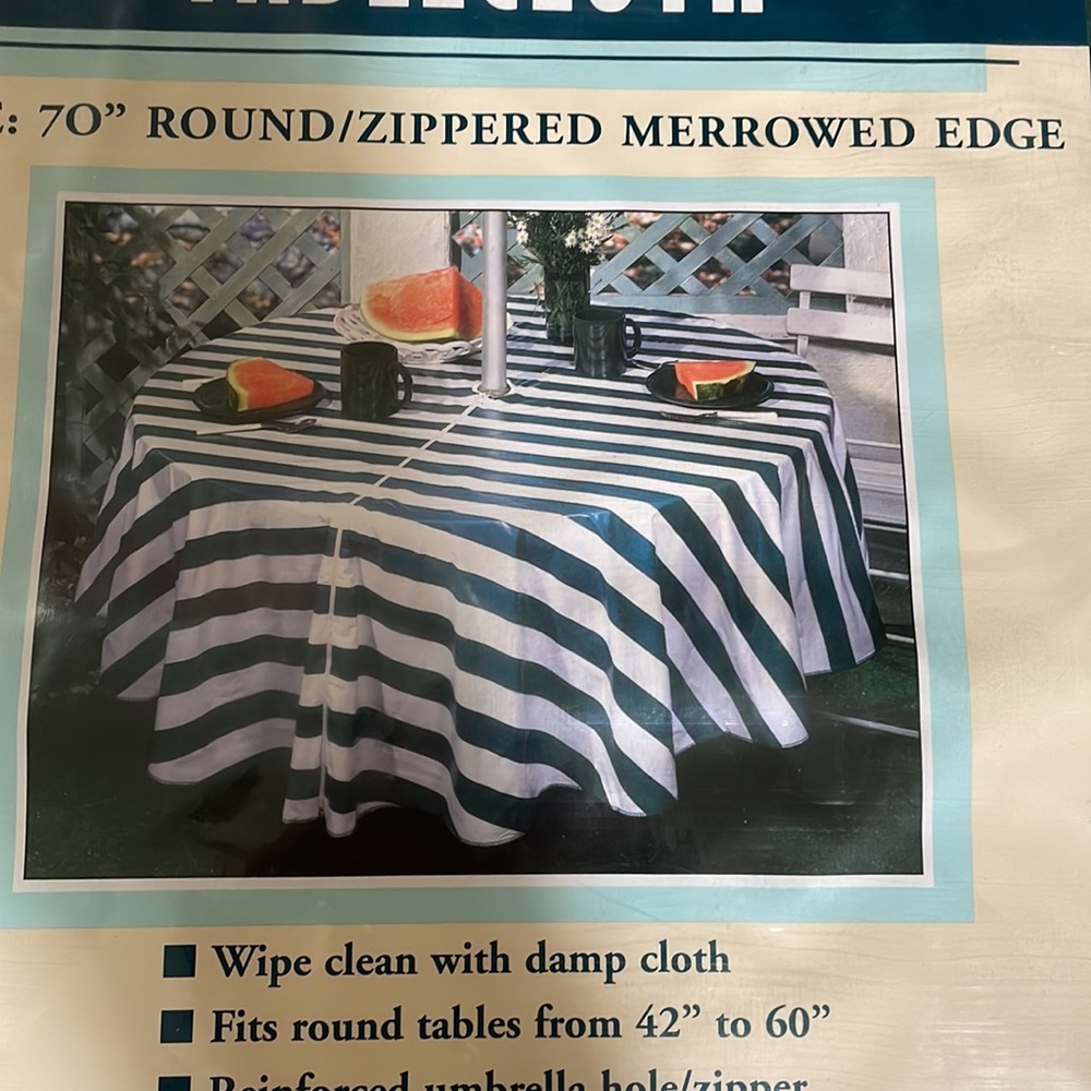 Vtg. Outdoor Tablecloth 70”